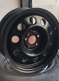 Cerchi in Ferro da 15 pollici per Fiat 500L