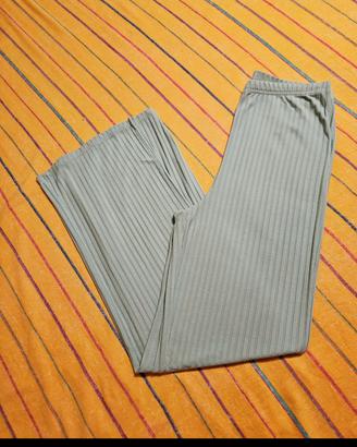 Pantaloni morbidi. H&M