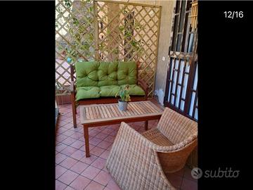 Af due passi dalla Reggia monolocale con terrazzo