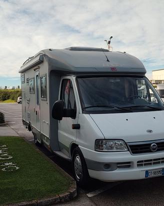 Camper semintegrale Arca P 700 GLM
