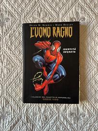 L’uomo ragno fumetti gigante