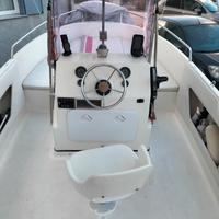 Barca a motore open 18 fischerman 