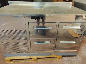 Tavolo refrigerato 