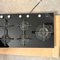 fornello whirlpool 5 fuochi piano in vetro nero