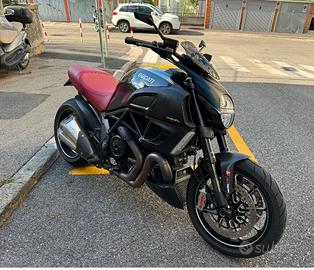 Ducati Diavel Carbon