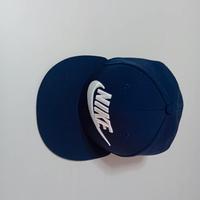 cappello nike