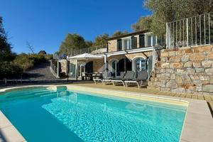 VILLA SINGOLA A CIVEZZA