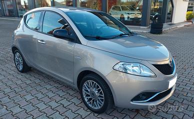 Lancia Ypsilon 1.2 69 CV 5 porte GPL Ecochic Gold