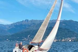 Barca a vela COMET 800
