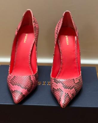 Scarpe le silla con tacco