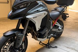 Ducati Multistrada v4s travel e radar