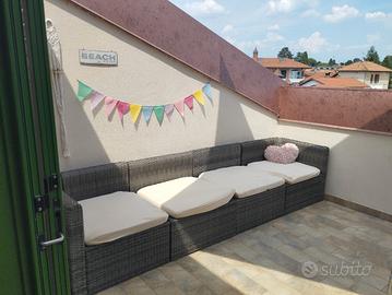 Divano da esterno modulabile 