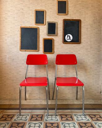 Sedie in formica colore rosso FRAGOLA