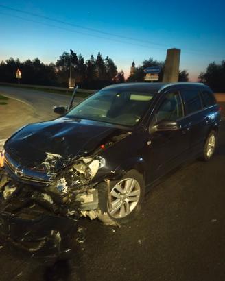 Pezzi di ricambio Auto incidentata