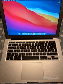 MacBook Air Apple