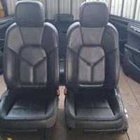 tappezzeria interni porsche macan 2018