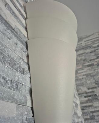 2 applique a parete comprese di lampadine a led