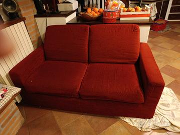 Divano letto.