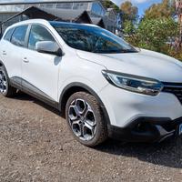 Renault dCi 8V 110CV EDC Energy Bose