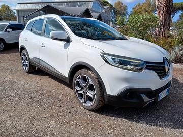 Renault dCi 8V 110CV EDC Energy Bose
