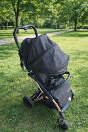 Passeggino leggero pali wizzard