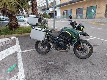 moto Benelli 