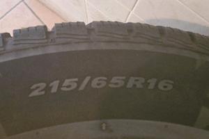 GOMME DA NEVE MISURA 215/65R16 + 4 CERCHI IN FERRO
