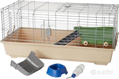 Gabbia/habitat per conigli o piccoli animali.