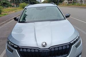 Skoda Kamiq 1.0 TSI BLACK DOTS