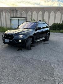 Auto BMW E70