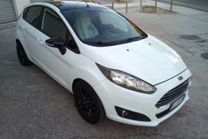 FORD FIESTA 1.2Benzina 60cv BLACK&WHITE