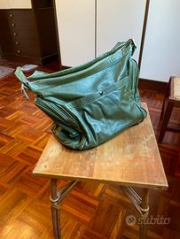 Borsa sacca vintage verde militare in vera pelle