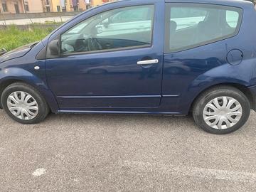 Citroen c2 vista e piaciuta 