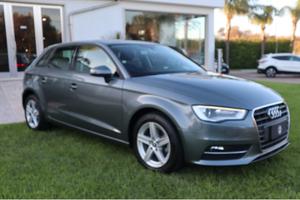 AUDI A3 1.6 TDI clean diesel Ambiente