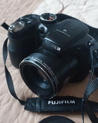 Fuji Film-- Finepix