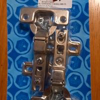 Due cerniere nuove per mobili, marca Masterline