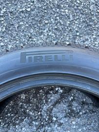 Gomme Pirelli Pzero Winter 235/50 R19
