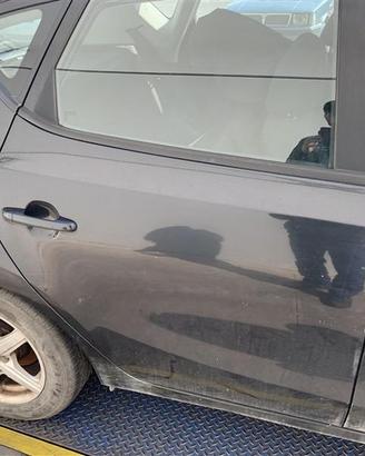 PORTIERA POSTERIORE DESTRA HYUNDAI i30 CW 770042L0