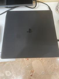 Play Station 4 (SONY)