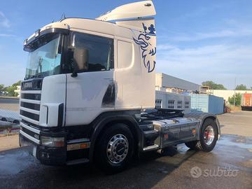 Trattore stradale Scania 420