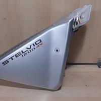 Fiancatina e freccia sinistra guzzi Stelvio 1200