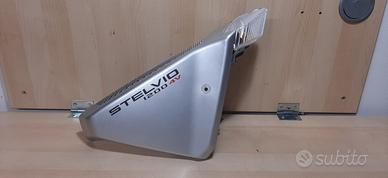 Fiancatina e freccia sinistra guzzi Stelvio 1200