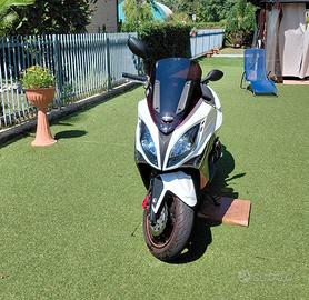 Kymco Xciting 500i R
