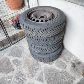 gomme invernali 165 70 14