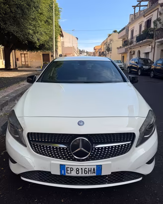 Mercedes-benz A 180 CDI BlueEFFICIENCY Automatic E