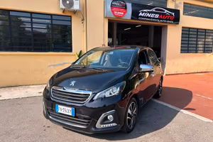 Peugeot 108 1.0 Benzina 68CV 5 porte 130.000 KM