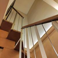 Scala interna in legno acciaio - modulabile