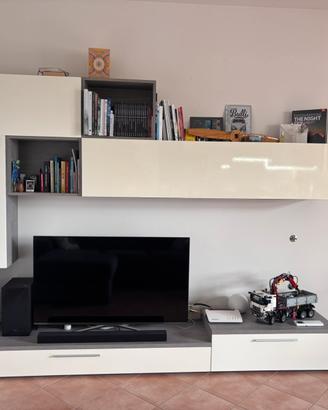 Composizione soggiorno moderno