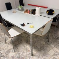 Tavoli piano in vetro bianco