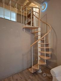 scala a chiocciola ferro e legno